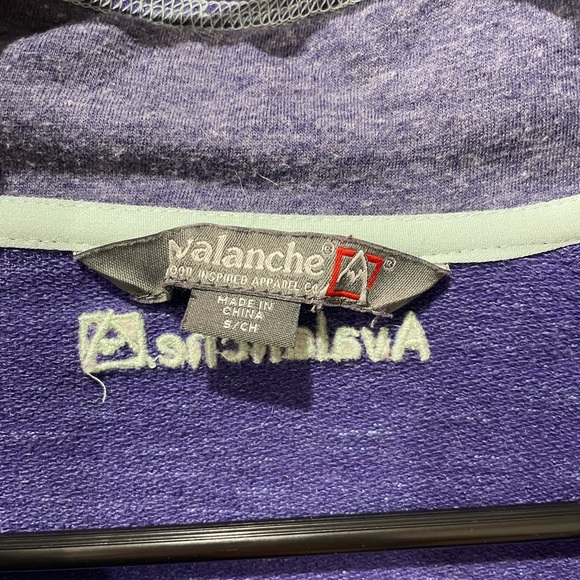 3/$20 Avalanche 1/4 button sweatshirt - Picture 2 of 3